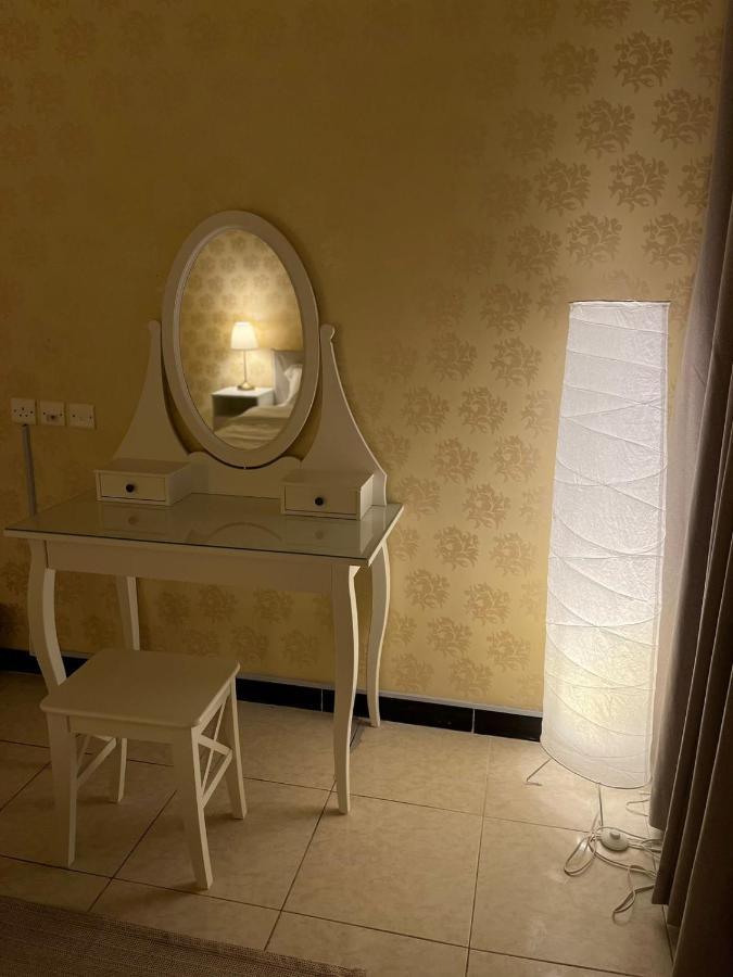 راحة Comfort Apartman Rijád Kültér fotó